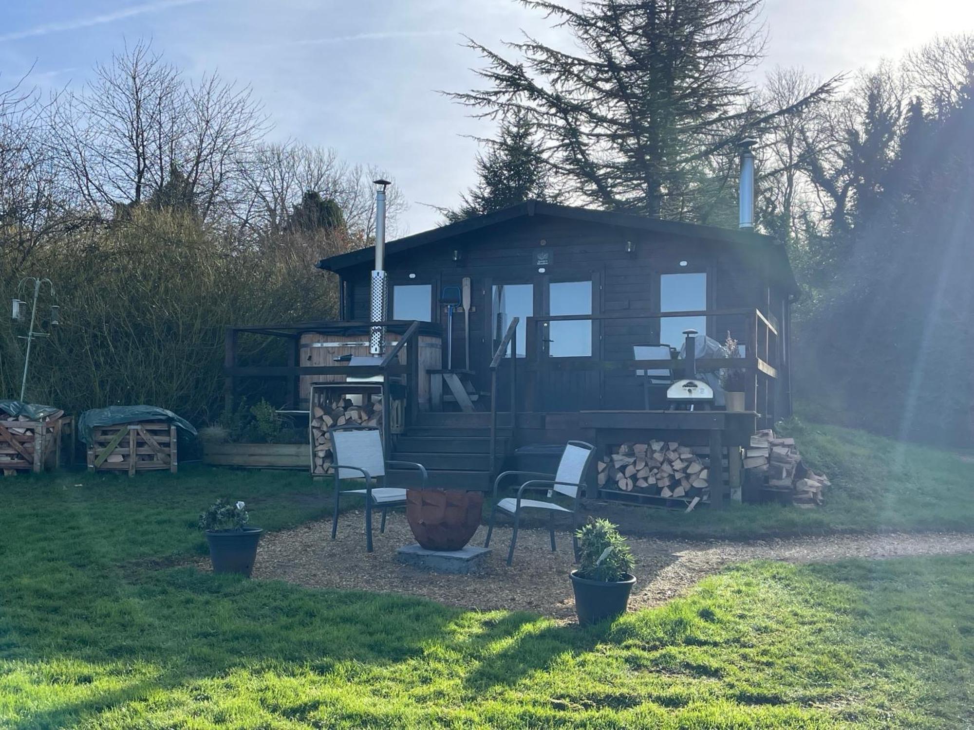 Cosy Cabin In Annie'S Meadow West Meon Exteriér fotografie